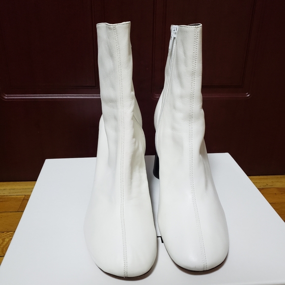 Celine Elliptic Nappa Lambskin Boots - Picture 2 of 10